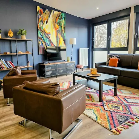 Duplex Moderne A 15 Mins Du Marche De Noel De Strasbourg アパート