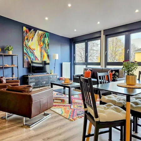 Duplex Moderne A 15 Mins Du Marche De Noel De Strasbourg アパート シルティグアイム